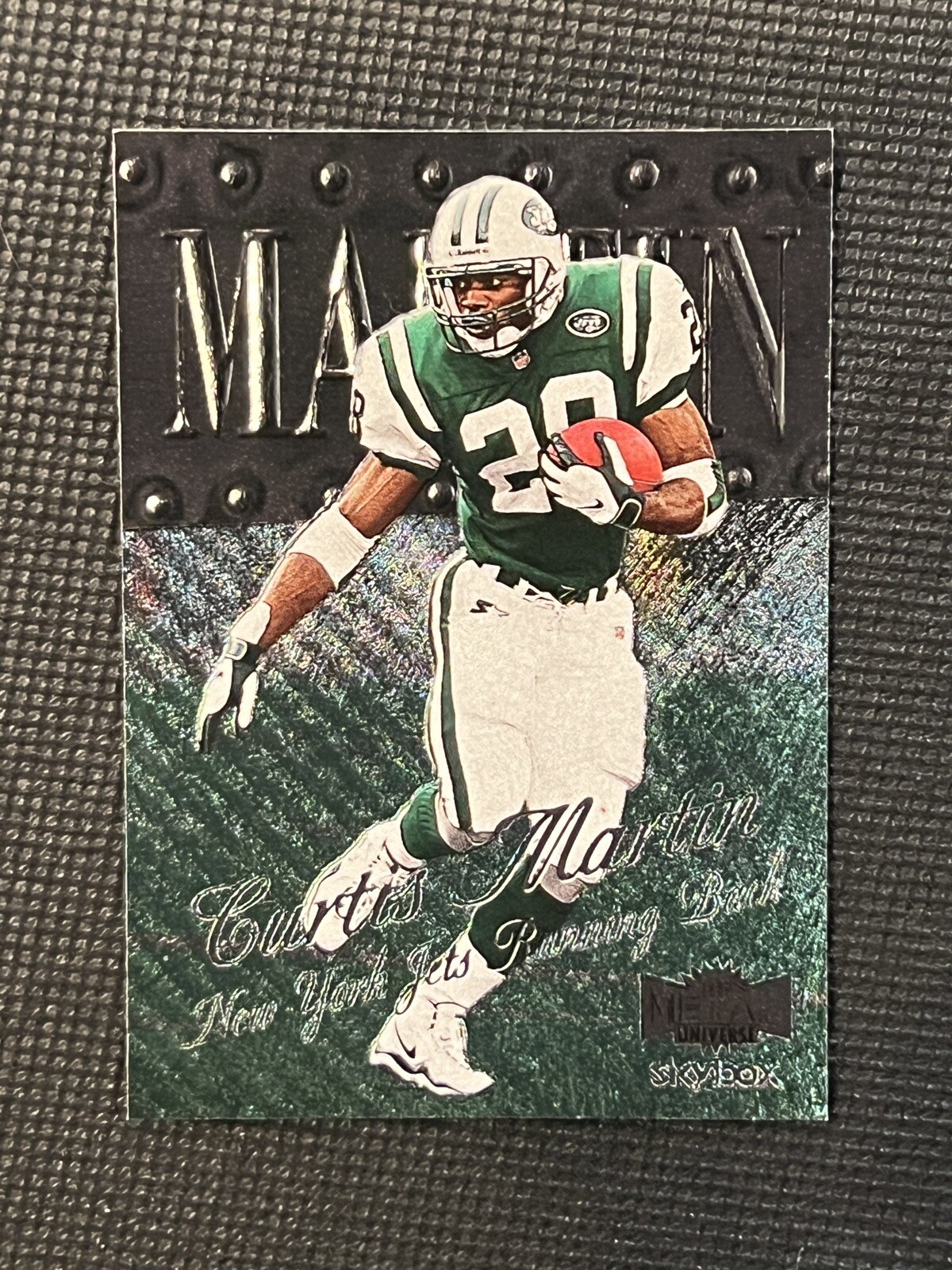 1999 Metal Universe #64 Curtis Martin