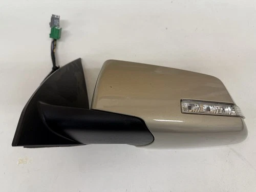 07 - 12 GMC Acadia Outlook Traverse Heated Driver Mirror Turn Signal - Gold