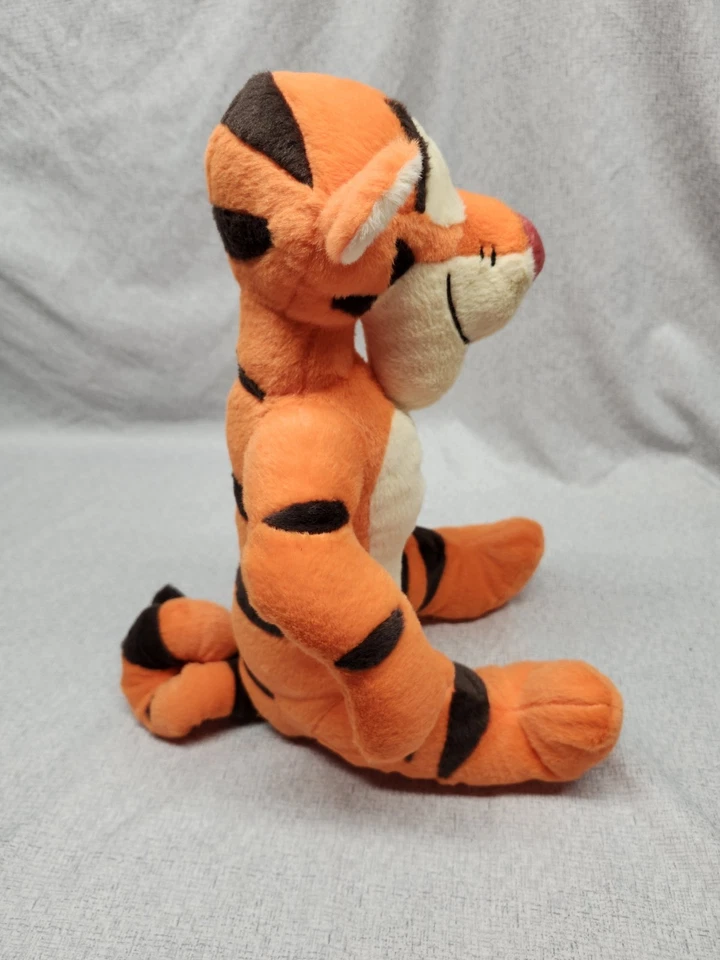Disney Store Tigger! - Image 4 of 4