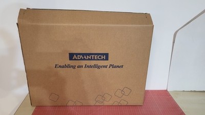 Advantech FPM-7181W-P3AE 18,5'' Industrie Monitor PCAP Touch VGA DVI_8.7_2