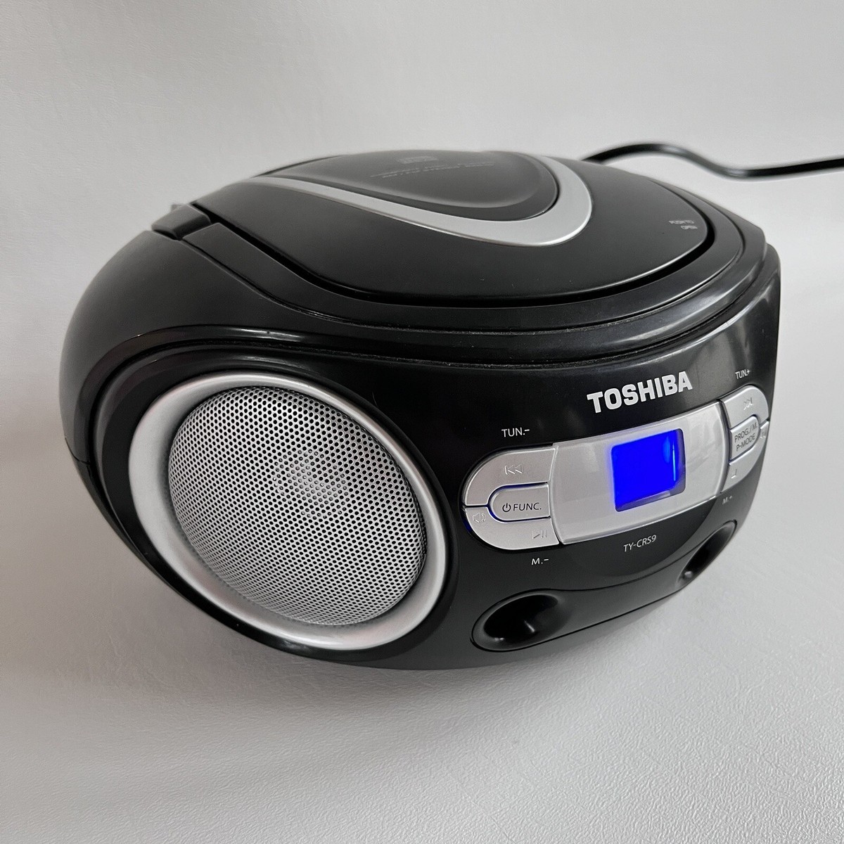 Toshiba TY-CRS9 Portable CD Player Boombox with AM/FM Tuner & Aux