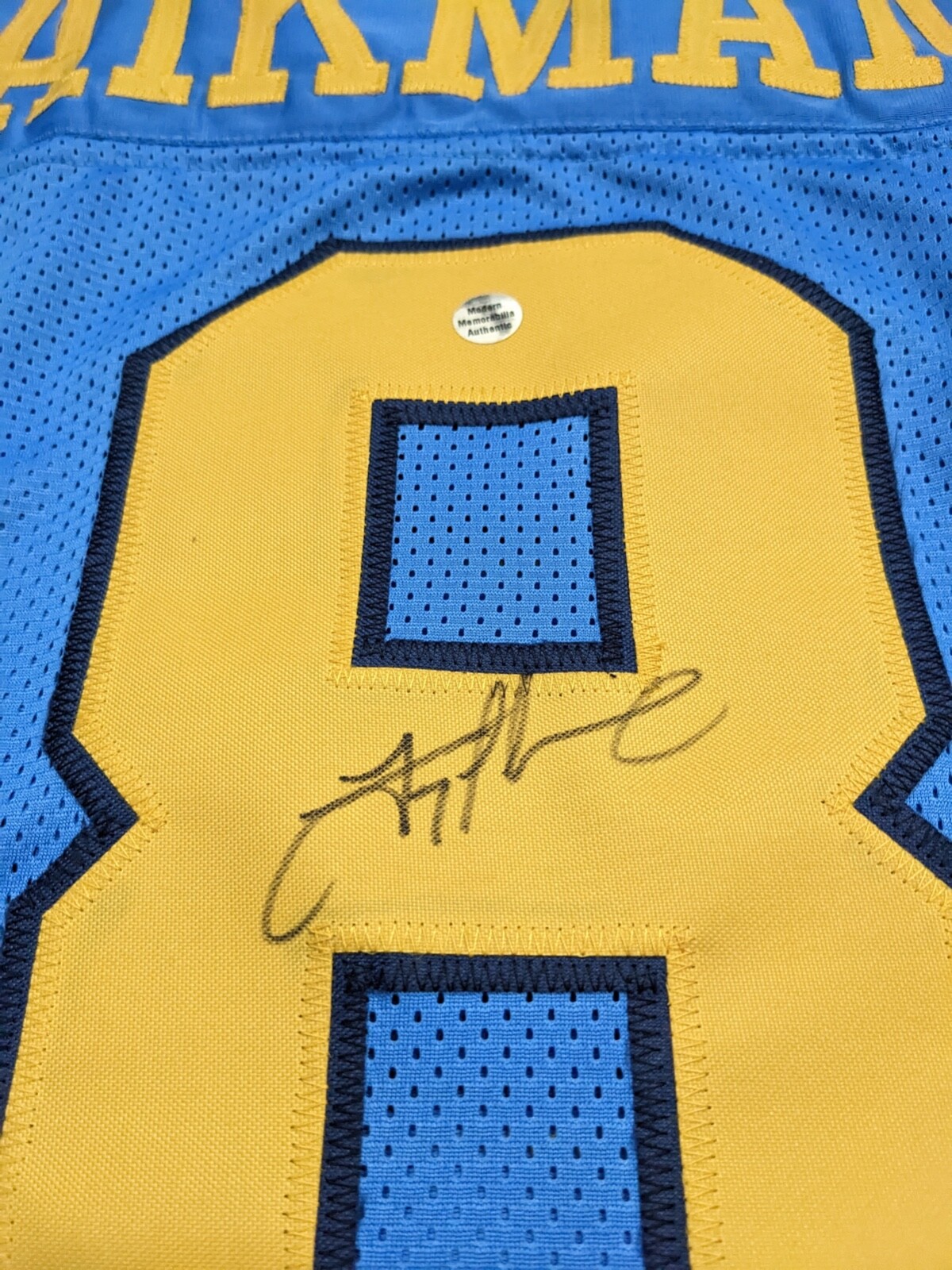 Picture 3 of 4