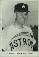 1966 Press Photo Houston Astros pitcher Hal Woodeshick - tus01824