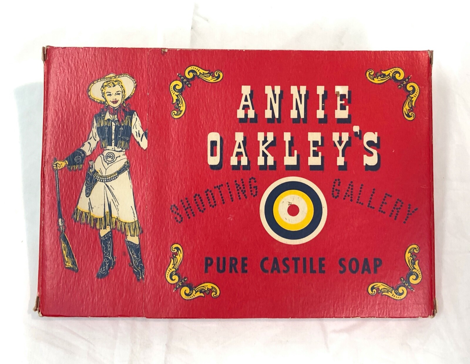 Annie Oakley 1950s cowboy TV western figural soap shooting gun target ...