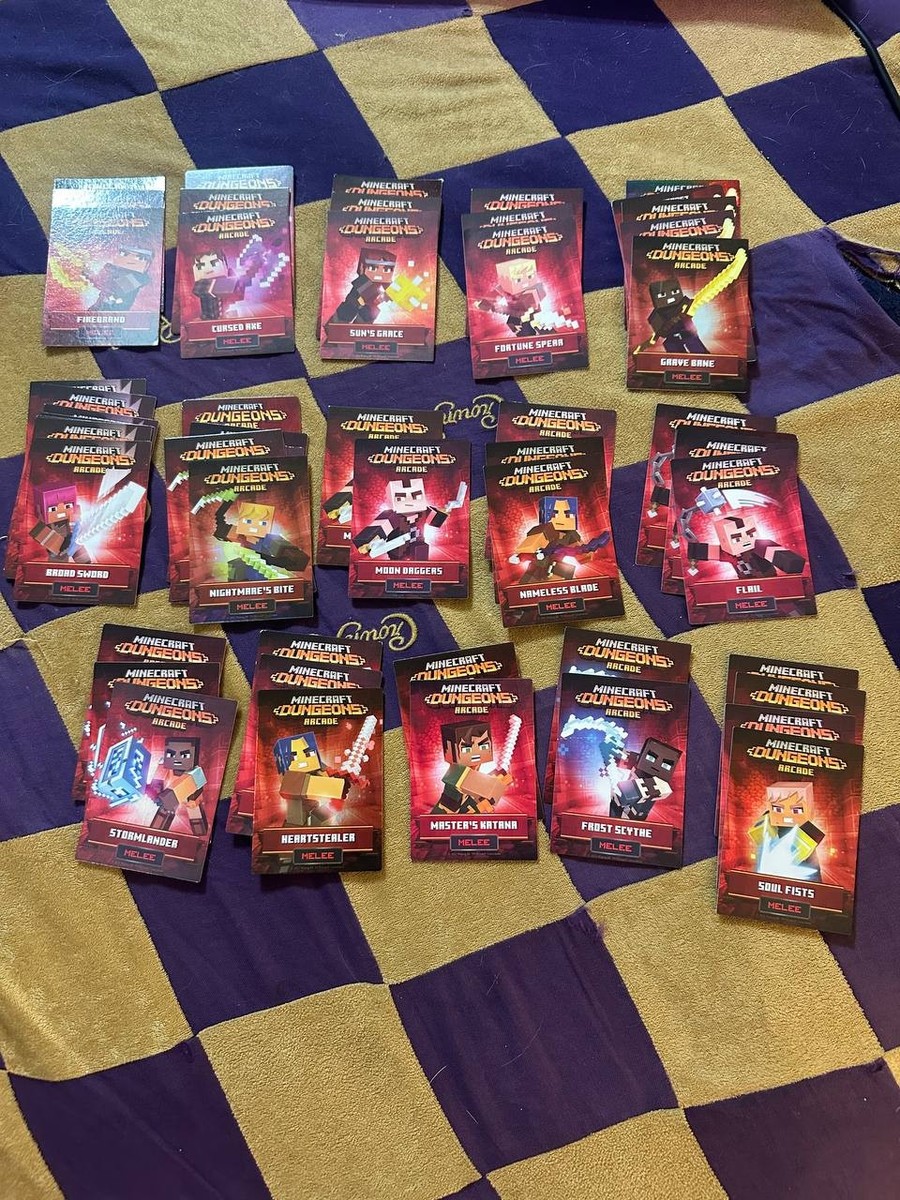 Minecraft Dungeons Arcade Cards Lot of 278 cards (multiple series