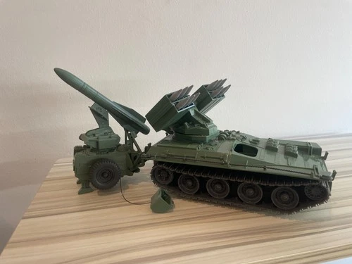 1983 GI Joe Wolverine Tank Vehicle & GI Joe MMS Mobile Missle System 1982