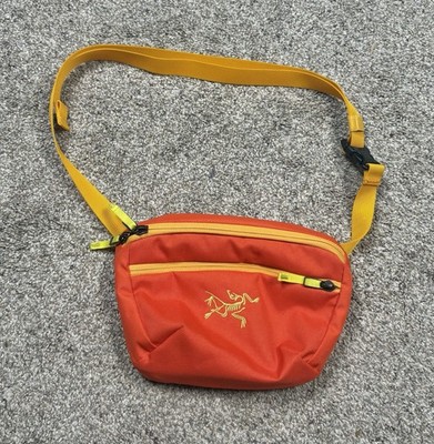Arc'teryx Mantis 1 Waistpack Orange Tribble Solaris Hiking 1.5 LT