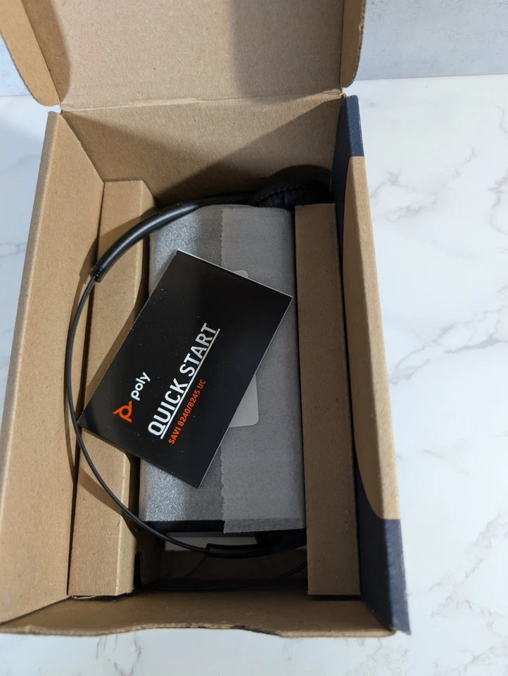 POLY Savi 8245UC con D200-M Inalámbrico DECT Único Intrauditivo PC Auriculares NUEVO Foto 4 de 4