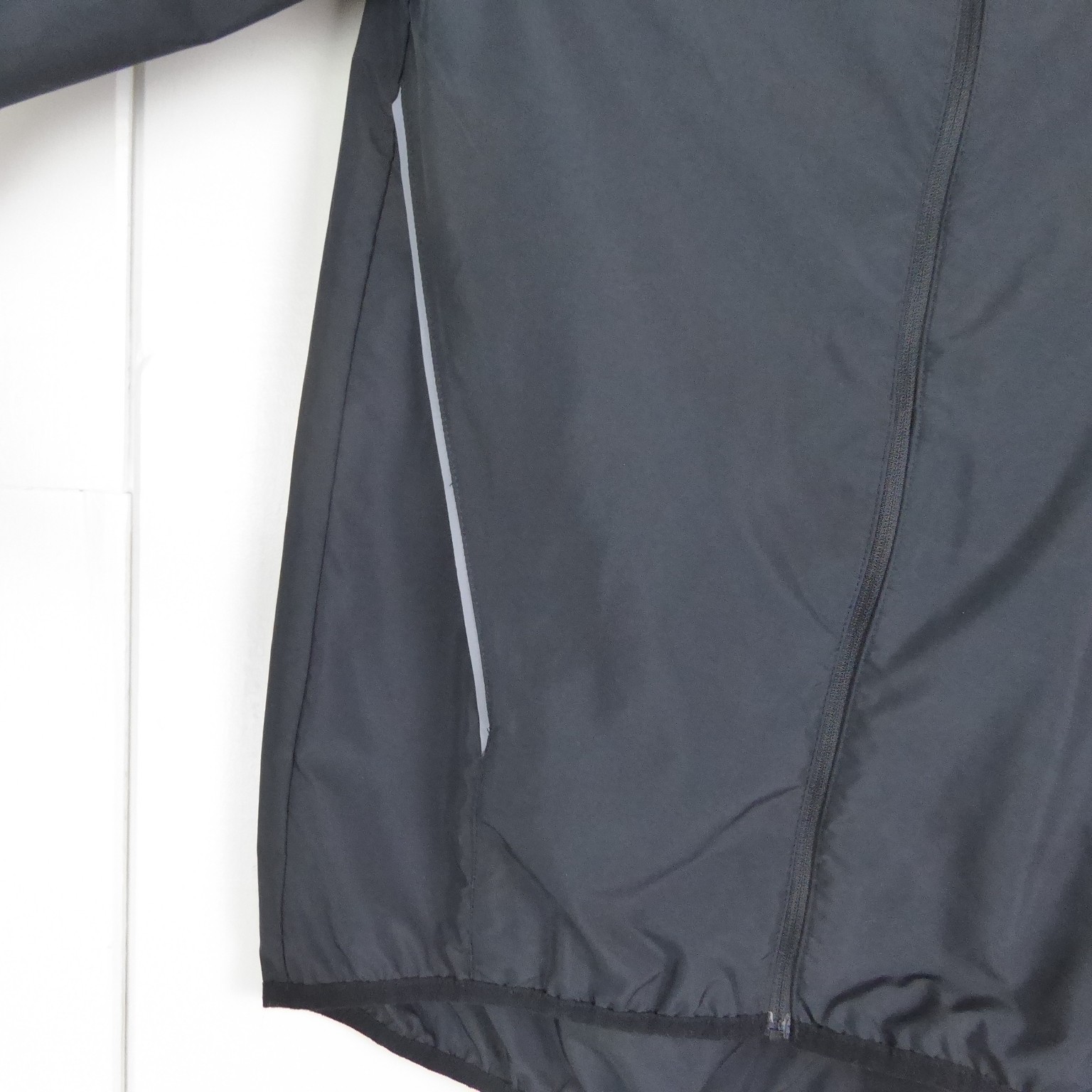 SACAI X NIKE Giacca Nike unisex bambino taglia L giacca a vento con cappuccio pista leggera abbigliamento sportivo