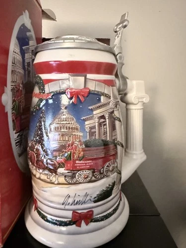 budweiser stein 2001 "HOLIDAY AT THE CAPITAL" BEER MUG vintage Signed by Artist