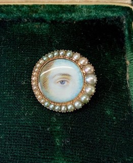 Rare Antique Georgian 15ct Gold And Pearls Lovers Eye Mourning Brooch.