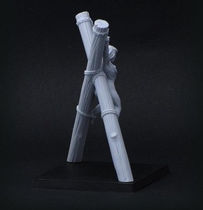 Resultado de imagem para mulher crucificada em x