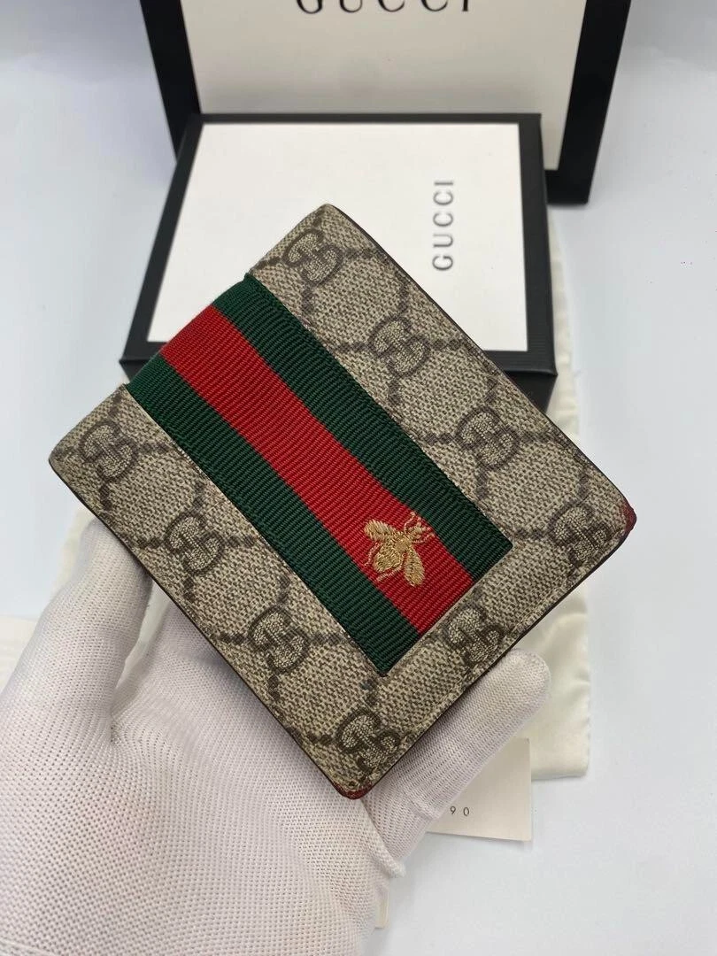Authentique portefeuille Gucci GUCCI Online Exclusive GG Supreme Bee porte billets double pli