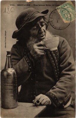 Old postcard Brittany - A Good Cider Bolee (1294902)