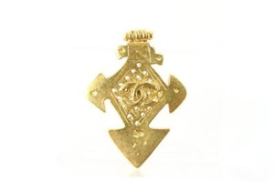 Authentic Chanel 94p 24k Gold Plated CC Cross Brooch Pin 39cc722s
