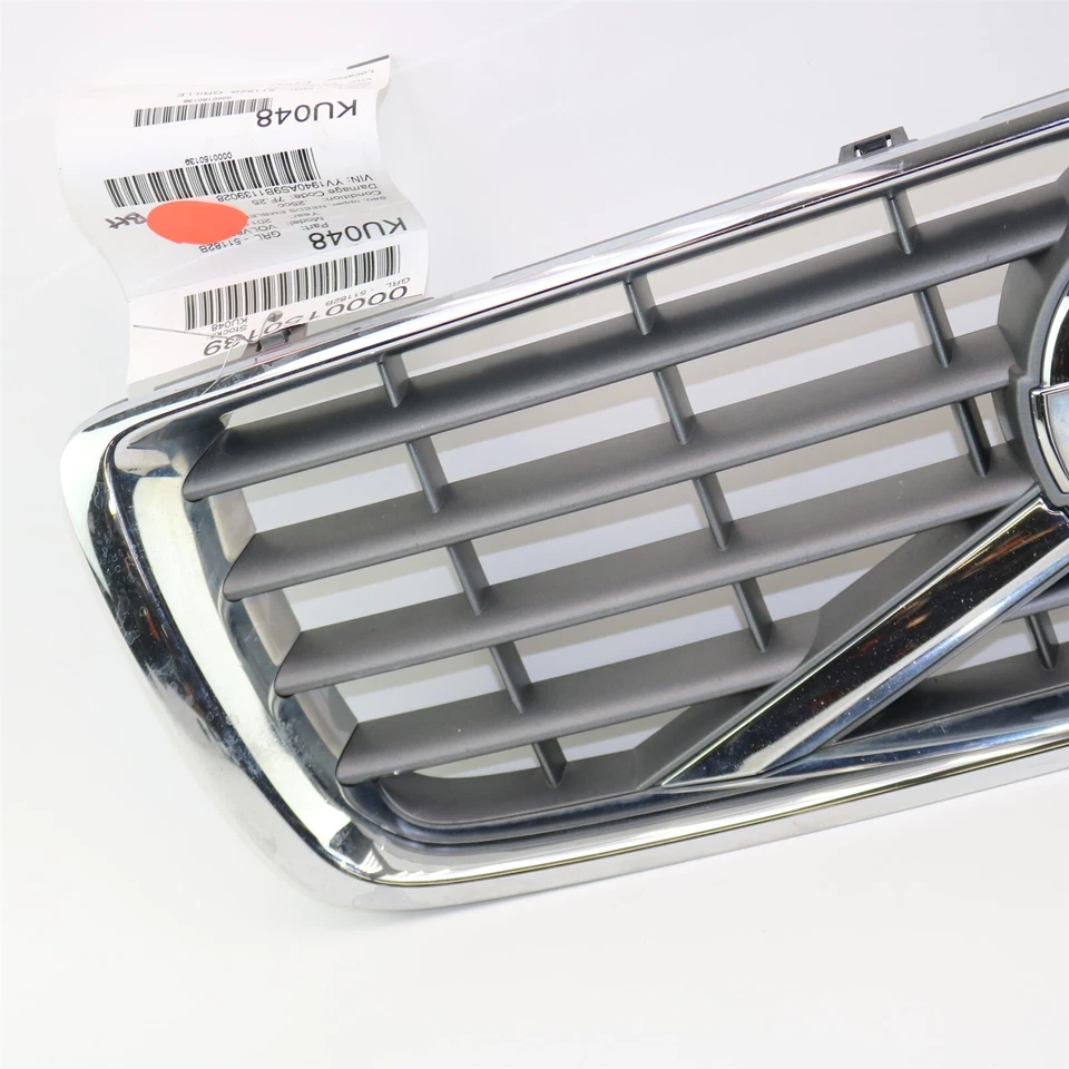 Rejilla cromada superior delantera OEM 31283261 para S80 2010-2013 Foto 3 de 4