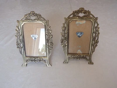 Paire de Cadres à Poser en Bronze/Laiton à Décor de Feuilles et de Fleurs - Photo 1/4