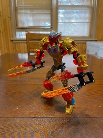 Lego Bionicle 71308 Tahu Uniter of Fire Complete w/ Instructions