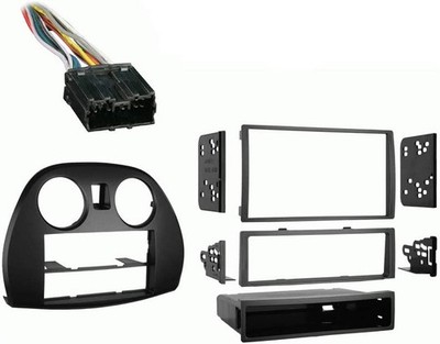 Metra 99-7010 Single DIN / Double DIN Installation Kit & 70-7001 Harness for