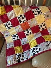 Adorable Baby Child Farm Barn Cow Chicken Pigs Animals 35" x 44" Handmade Quilt