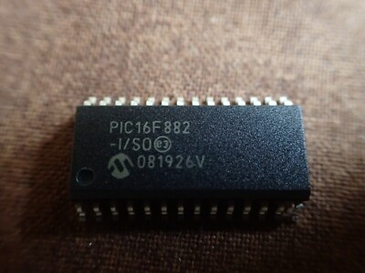 PIC16F882-I/SO Microcontroller; Memory: 3.5kB; SRAM: 128B; EEPROM: 128B *NEW*
