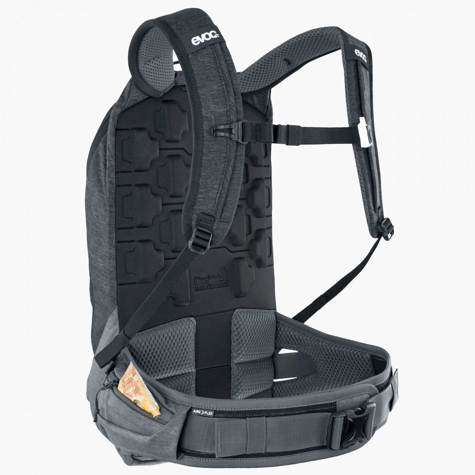 NEW EVOC Trail Pro 10 Protector backpack 10L Carbon/Grey SM - Image 2 of 4