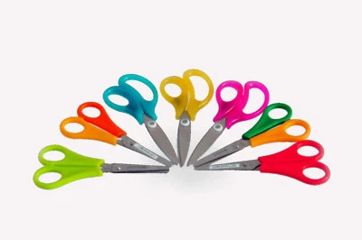 PLUS / WESTCOTT Schere Kinderschere Bastelschere Schulschere Büroschere Rechts- u. Linkshänder