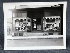Wertman's Hardware Store Weatherly PA WW2 Victory Display Photo Snapshot Pic