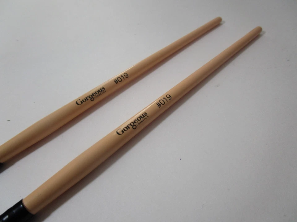 华丽化妆品刷 #019 化妆遮瑕刷 (2 包) 全新,免费送货! — 第 3/4 张图片