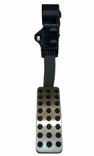 2017 INFINITI QX30 ACCELERATOR PEDAL ASSY OEM A2463001604