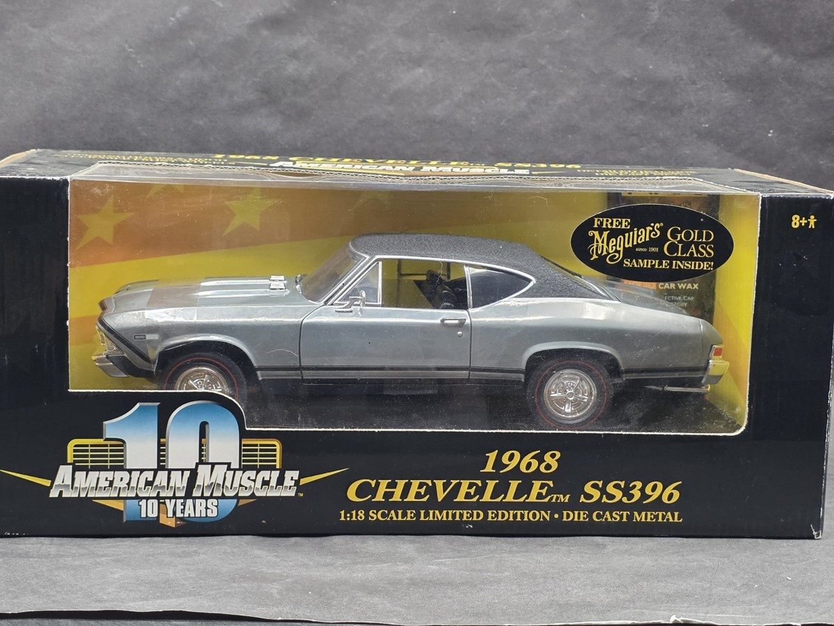 Ertl American Muscle 1968 Chevy Chevelle SS 396 Chase! 1:18 Scale