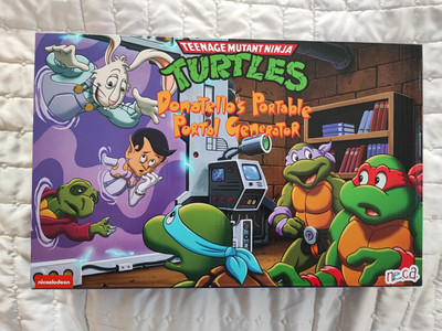 NEU OVP NECA Teenage Mutant Ninja Turtles Donatello's Portable Portal Generator