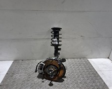 Pata de suspensión delantera izquierda Volvo Xc40 2021-2025