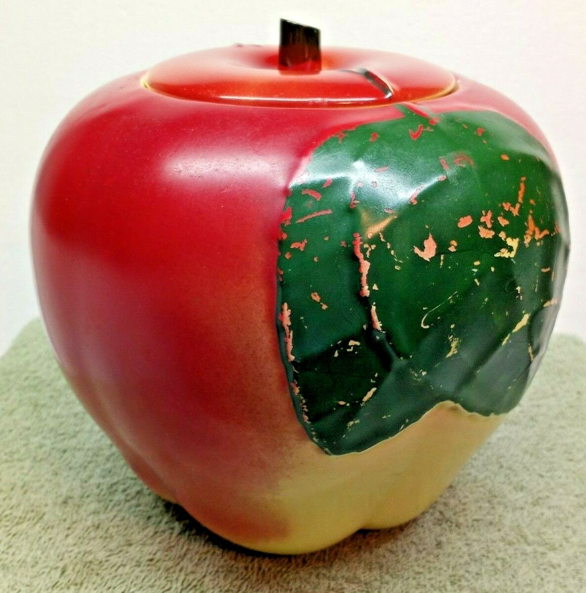 VINTAGE HULL APPLE COOKIE JAR RED YELLOW USA | eBay