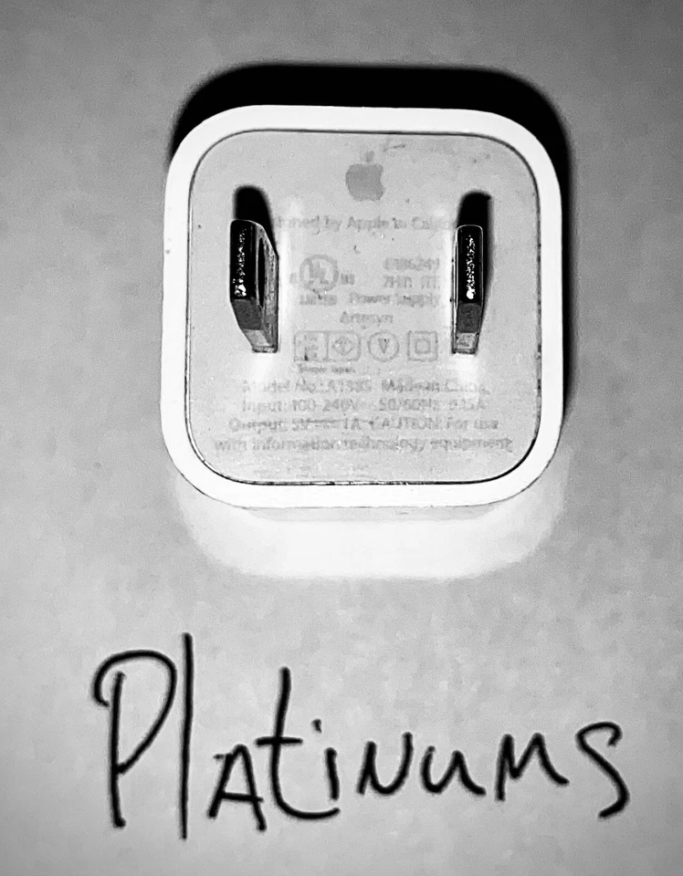 Cargador de Pared USB Apple (OEM) Apple Direct (Garantía de Autenticidad) Modelo A1385 Foto 4 de 4