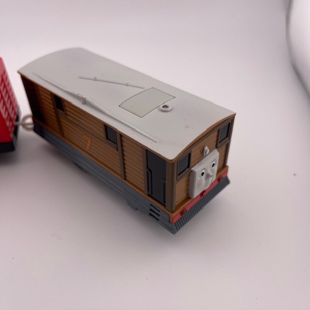 Picture 5 of 12