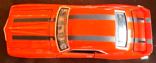MINT 1969 PONTIAC FIREBIRD 1:24 HUGGER ORANGE MAISTO PRO RODZ RARE NO BOX - Picture 2 of 8