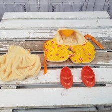 Stuffed plush muffy outfit clothing chick 1990 orange farm animal