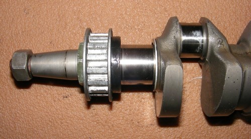 Mariner 9.9 HP 4 Stroke Crankshaft Assembly PN 825703 Fits 1995-2000 - Picture 3 of 4