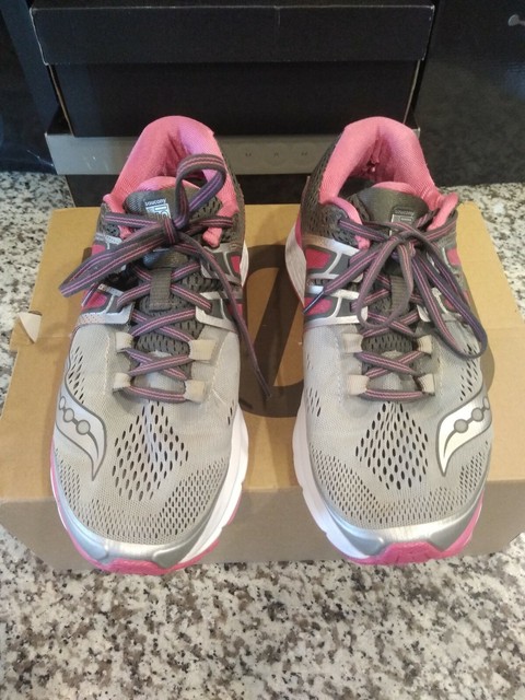 saucony hurricane 17 womens pink