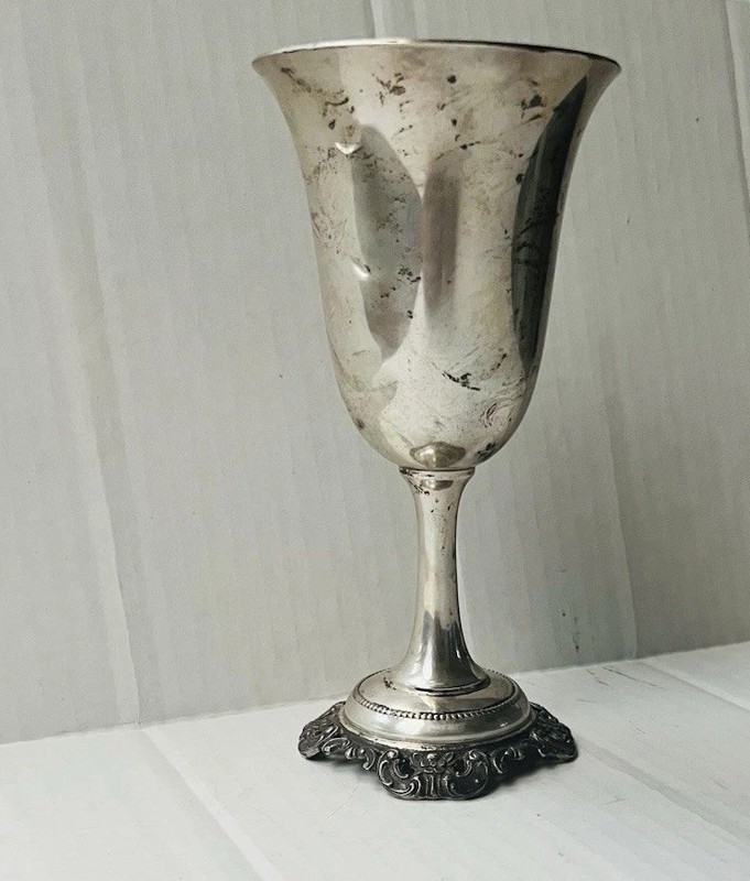 Vintage Grande Baroque by Wallace Sterling Silver Water/Wine Goblet 4850-9, 7"