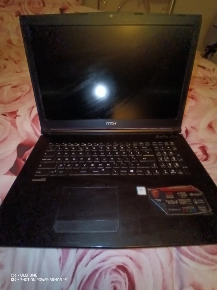 SPARES/REPAIRS ONLY. MSI GP72MVR 7RFX Leopard Pro Gaming Laptop - Image 3 of 4