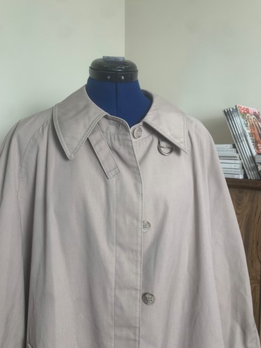 London Fog Khaki Trench Coat Vintage - Picture 5 of 23