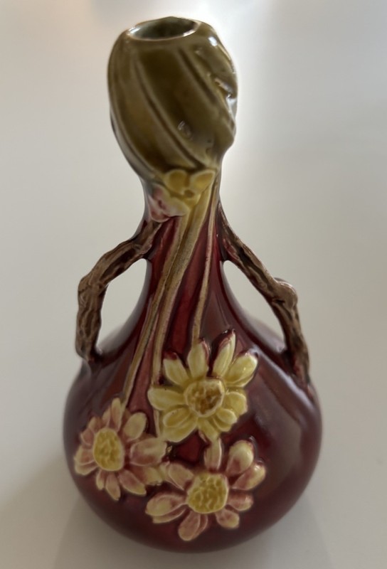 Majolica Style Floral Bud Vase