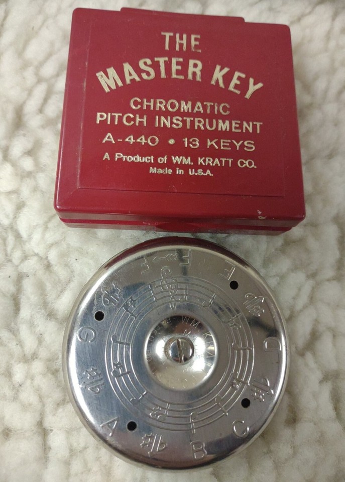 Vintage The Master Key Chromatic Pitch Instrument A-440 13 Keys Pitch ...