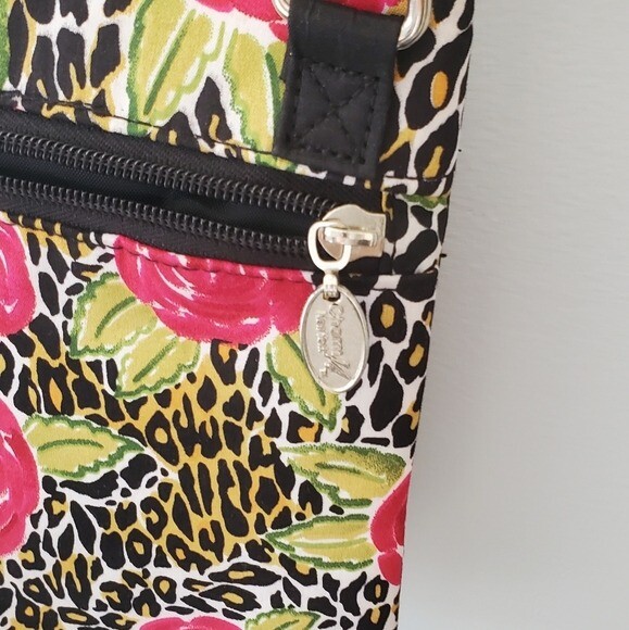 Charm 14 New York by Debra Valencia Floral Crossbody Purse eBay