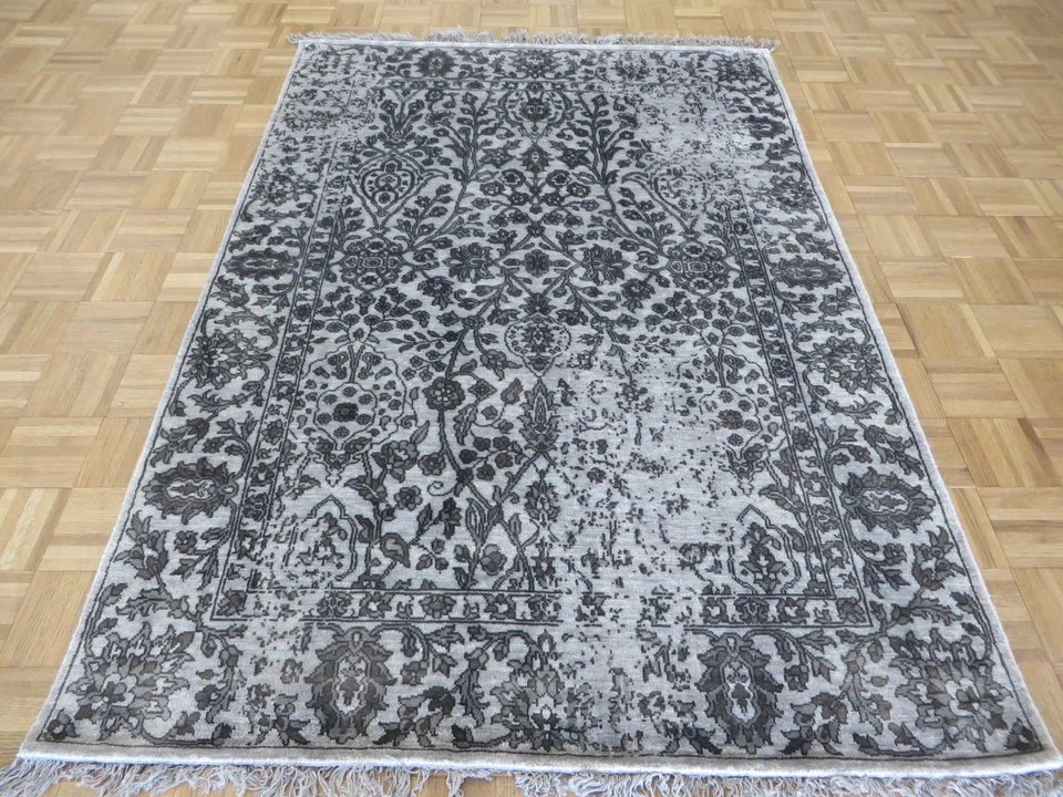 4'7 X 6'7 Hand Knotted Gray Tone On Tone Wool & Silk Oriental Rug G5929 - Image 2 of 4