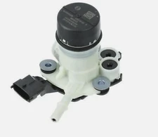 Genuine Mopar Diesel Exhaust Fluid Pump 68438682AA Brand new OEM part