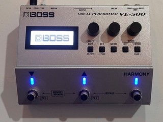 Boss VE 500 Vocal Performer Multi Effect Vocal Pedal (used:excellent condition)
