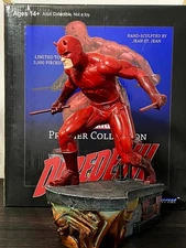 DAREDEVIL STATUE *RARE* Diamond Select Marvel Premier Collection w/COA